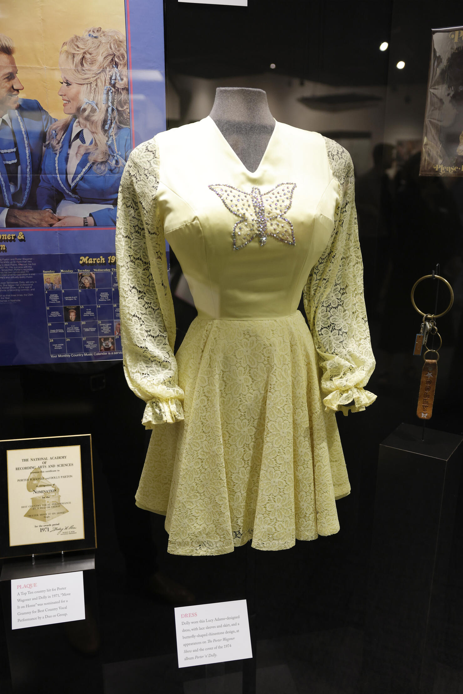 Country Music Hall of Fame and Museum Opens New Exhibit Dolly Parton: Journey of a Seeker