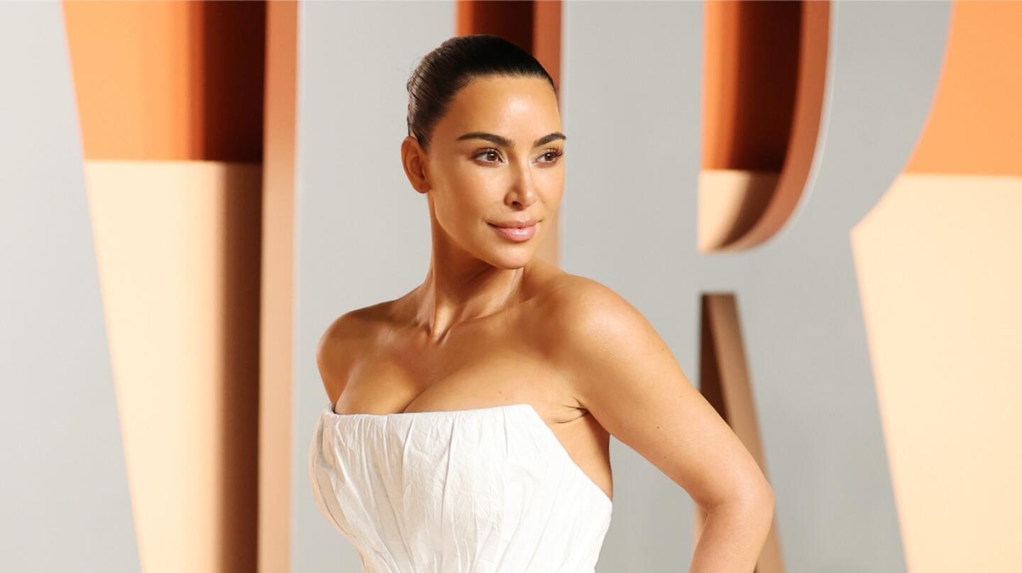 Kim Kardashian 'Finally' Graduates Law School After 6 Years