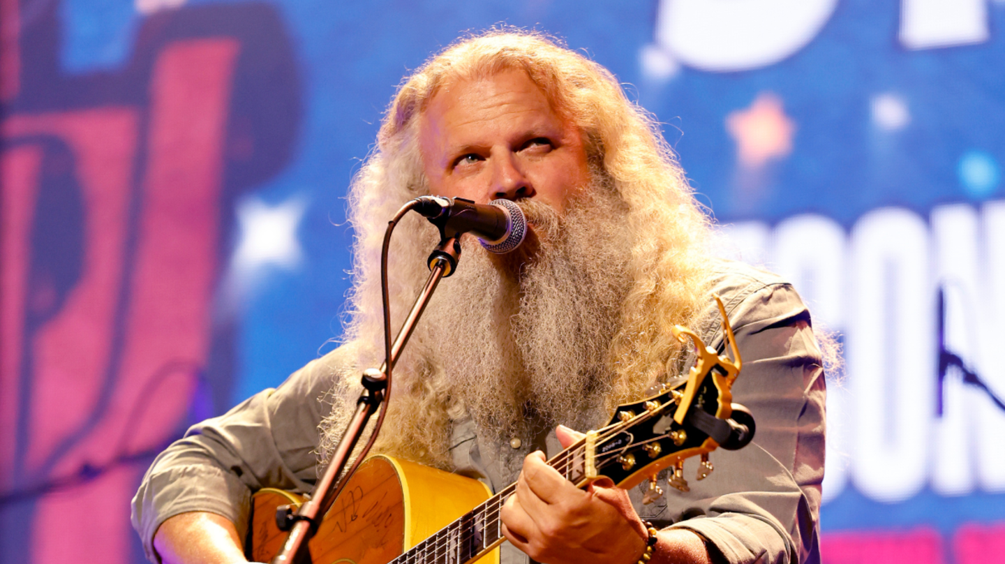 Jamey Johnson Popped The Question To His Bride One Day After They Met