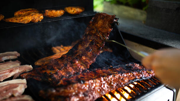 Try Matthew McConaughey’s Ribs Recipe For Memorial Day Weekend