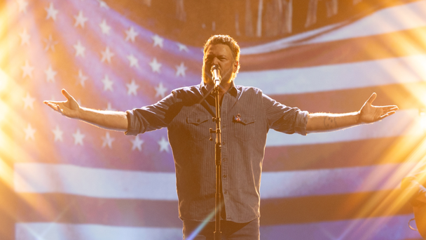 Watch: Blake Shelton Brings His Signature Country Flair To Vegas Stage