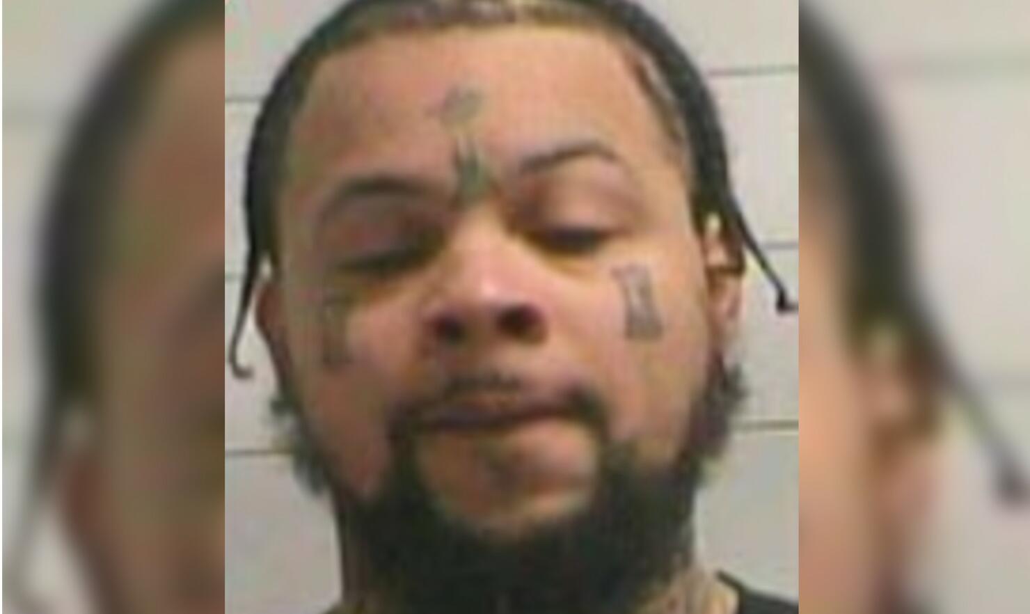 Mugshot of Antoine Massey, 32