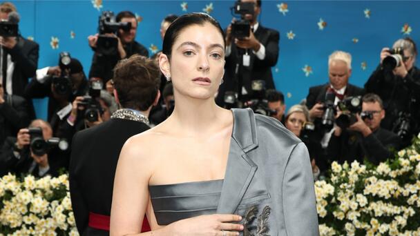 Lorde Shares Her Real Thoughts On 'Solar Power' Era