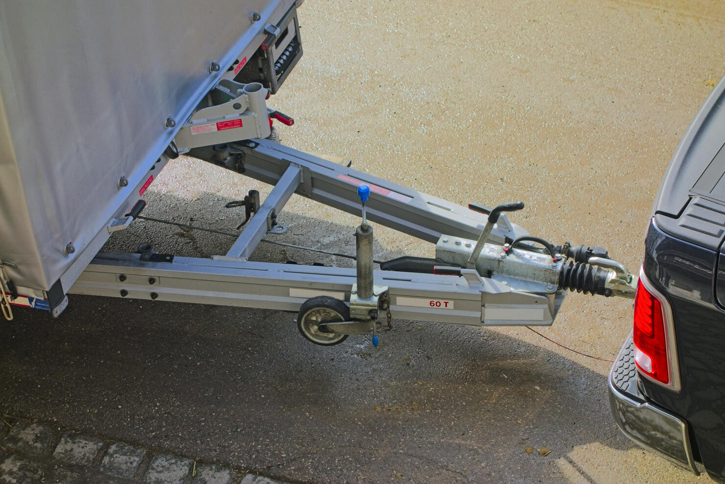 Vehicle Trailer and Tow Hitch