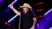 Jason Aldean Reacts To Legend's Death: 'One Of The Best...Of All Time'