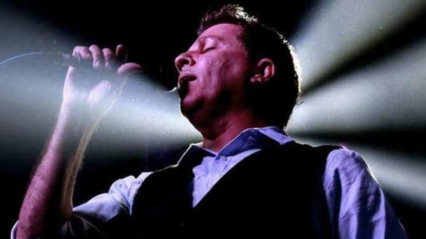 Pete Espinoza Returns to the Stage with La Fiebre 