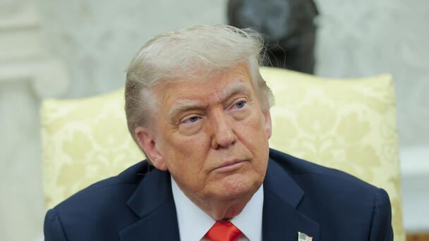 Trump Quietly Removes MLK Bust from Oval Office 