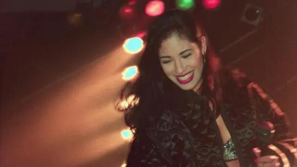 Suzette Quintanilla Reflects on Impact of Selena y Los Dinos Documentary