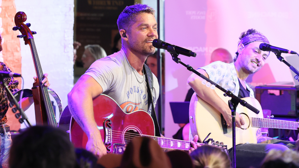 Brett Young Reveals 'Real, Transparent' Glimpse Of Life: 'Long Time Coming'