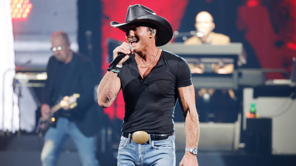 Tim McGraw 'Forced To Cancel' Performance Because Of Back Surgery Recovery