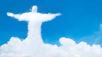 Watch: Cloud Formation Resembling Jesus Astounds Churchgoers in Philippines