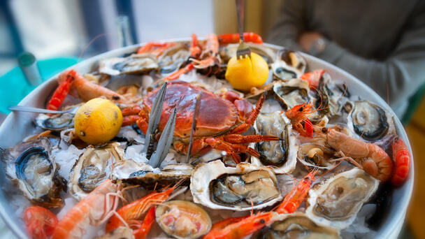 Beloved Pennsylvania Restaurant Serves The 'Best Seafood' In The State