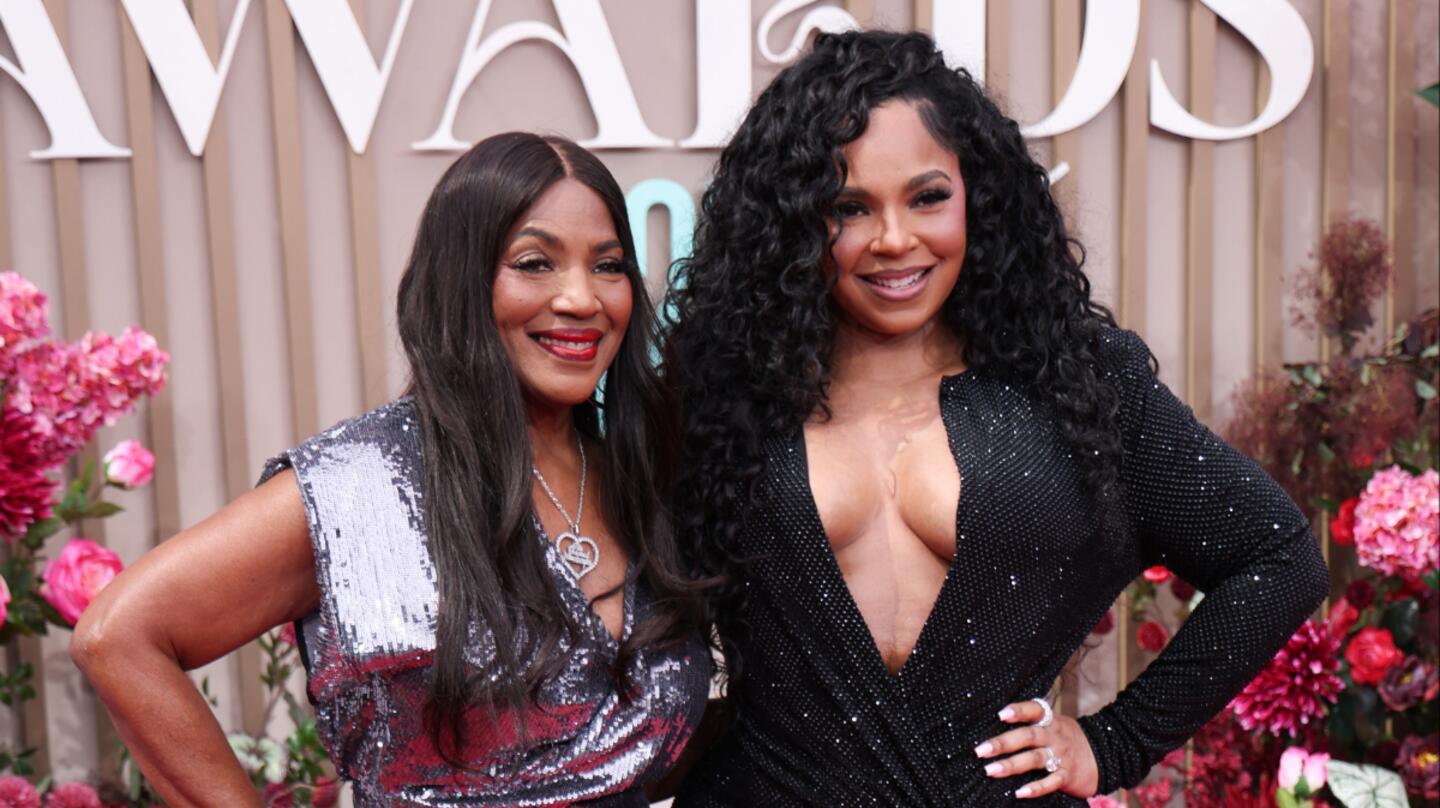 Ashanti’s Mom Wasn’t A Fan Of Nelly’s Inauguration Performance