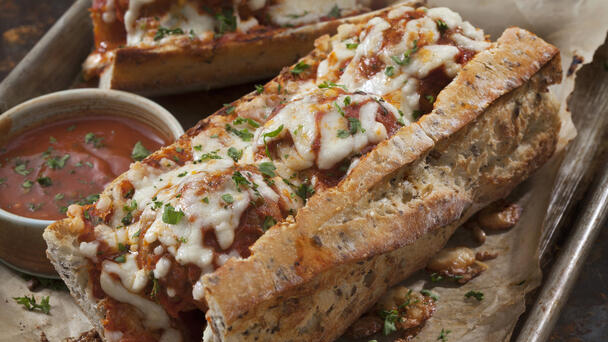 Illinois Eatery Named 'Best Hole-In-The-Wall Restaurant' In The State