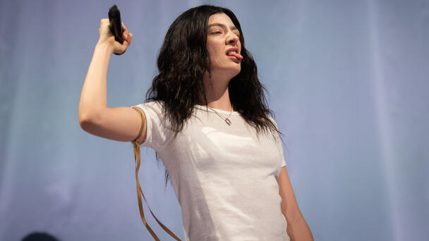 Lorde Says The Making Of This Song 'Kicked My A—' 