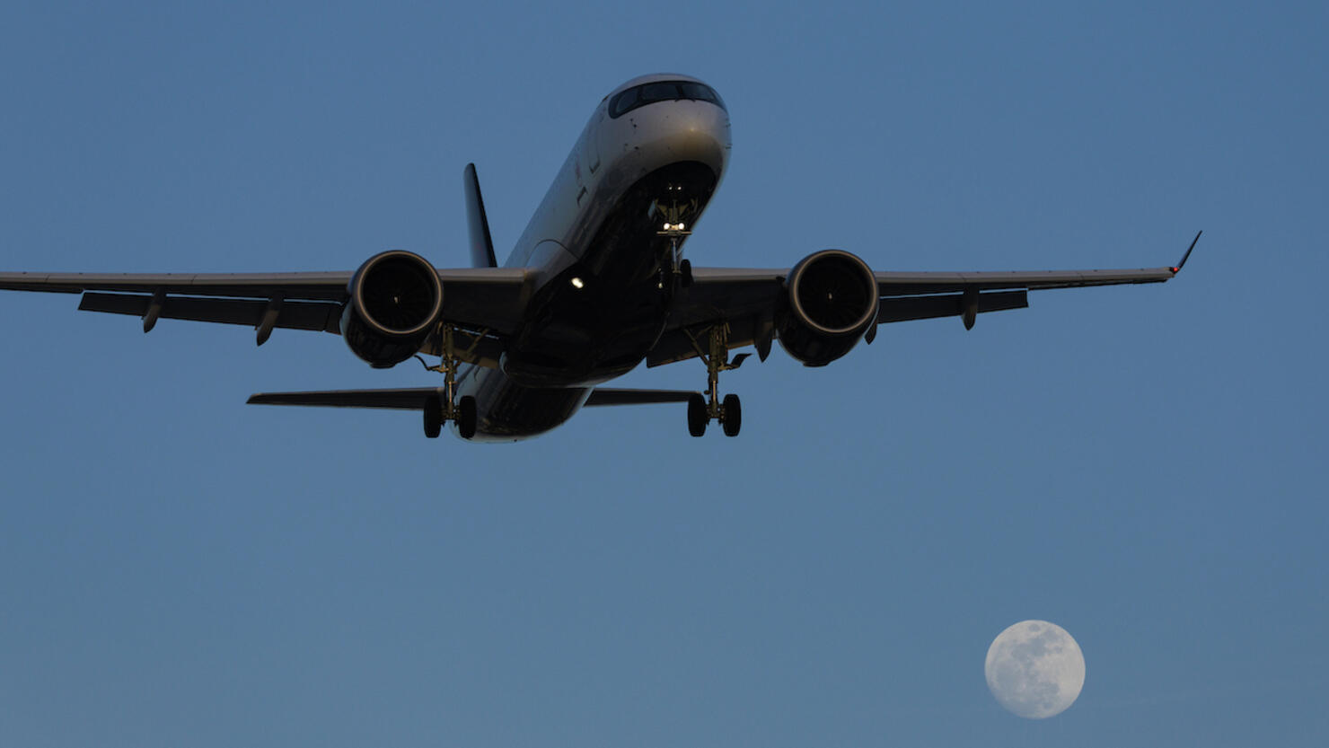 Air Canada At San Diego International Airport