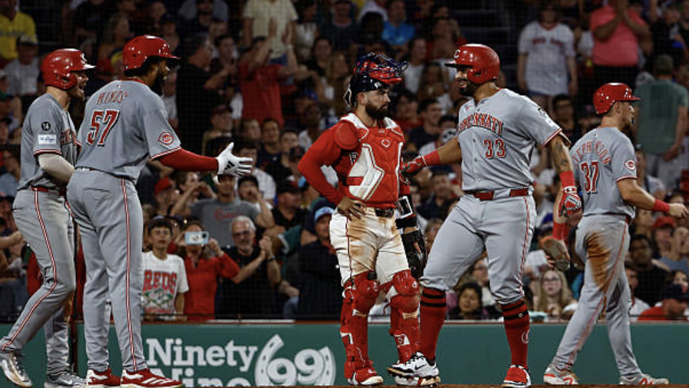 Salvage job: Reds rally to beat Sox, avoid sweep 