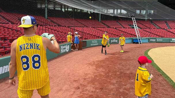 Savannah Bananas Brought Smiles To Young Cancer Patients At Fenway