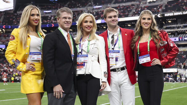 Relative Of Chiefs Owner Dies In Texas Floods