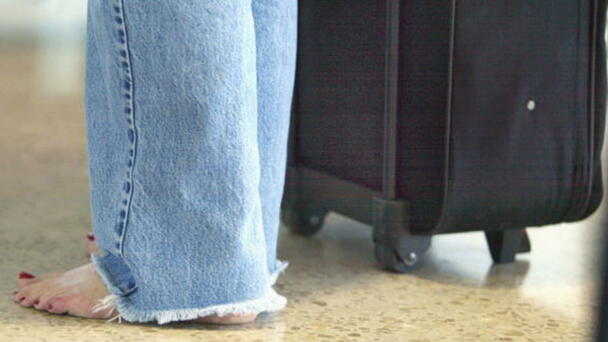 TSA Ends Shoe Removal Requirement For All Travelers #981thebreeze 