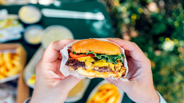 Popular Pennsylvania Restaurant Named 'Best Burger Joint' In The State