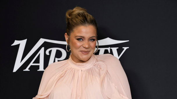 Lauren Alaina Shuts Down Commenter Who Mom Shamed Her: 'Mind Your Business'