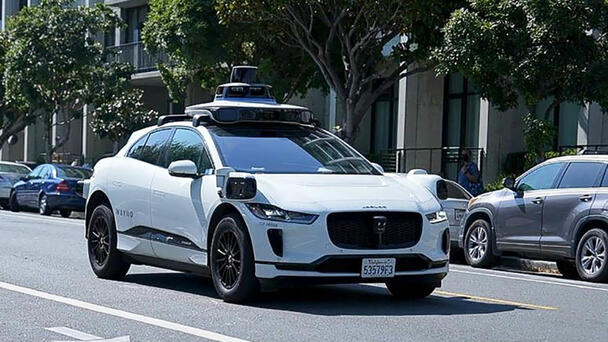 Are New Yorkers On Board With Self-Driving Taxis?