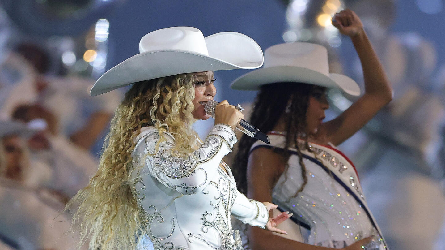 Beyoncé & Tina Knowles Gift 84-Year-Old Viral Grandma Cowboy Carter Tickets