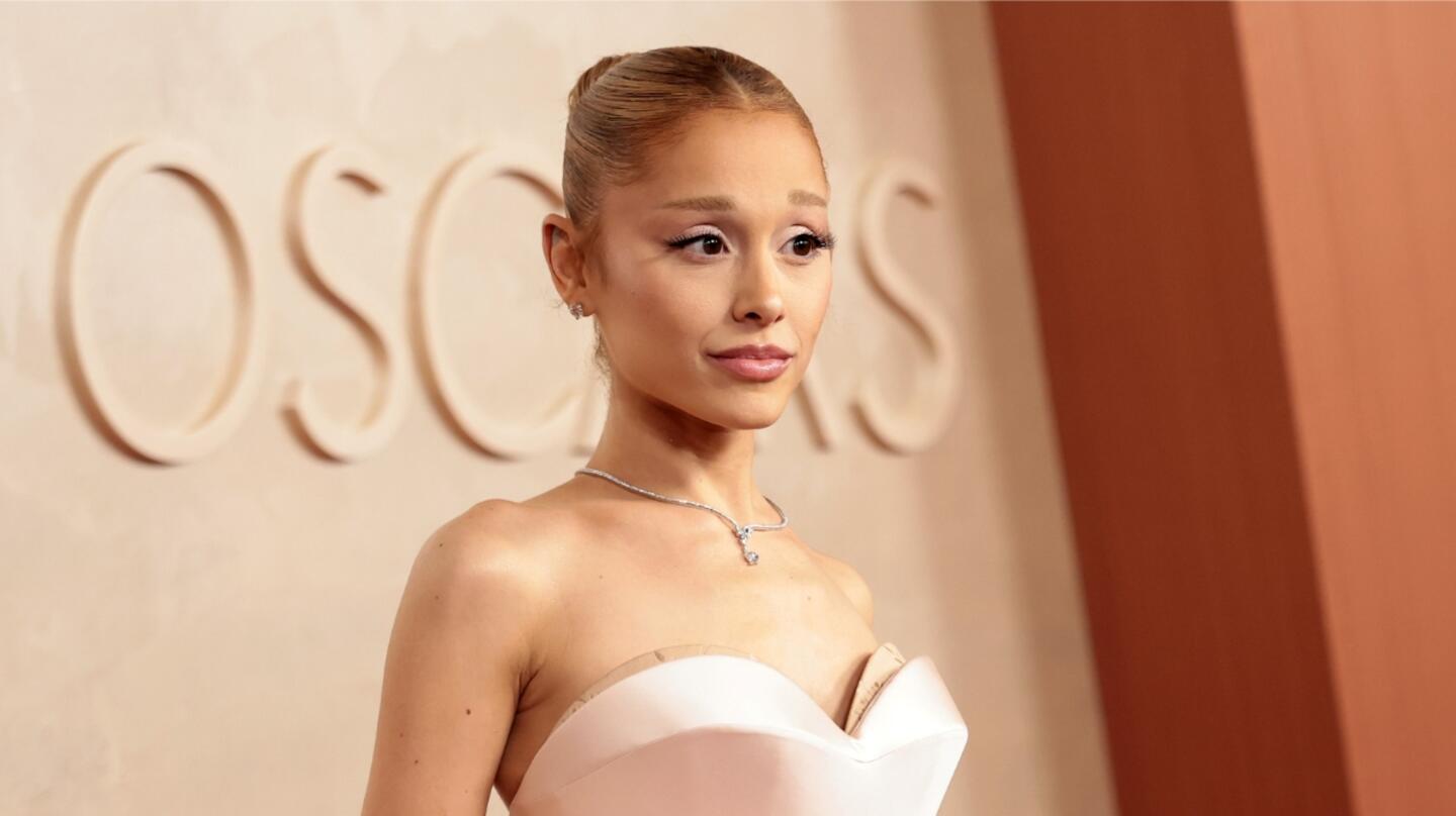 Ariana Grande Teases Plans To 'Sing For You All Next Year': 'My Lifeline'