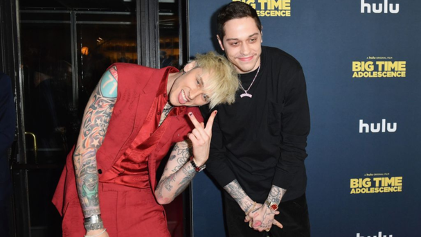 How Machine Gun Kelly Reacted To Best Friend Pete Davidson's Baby News 