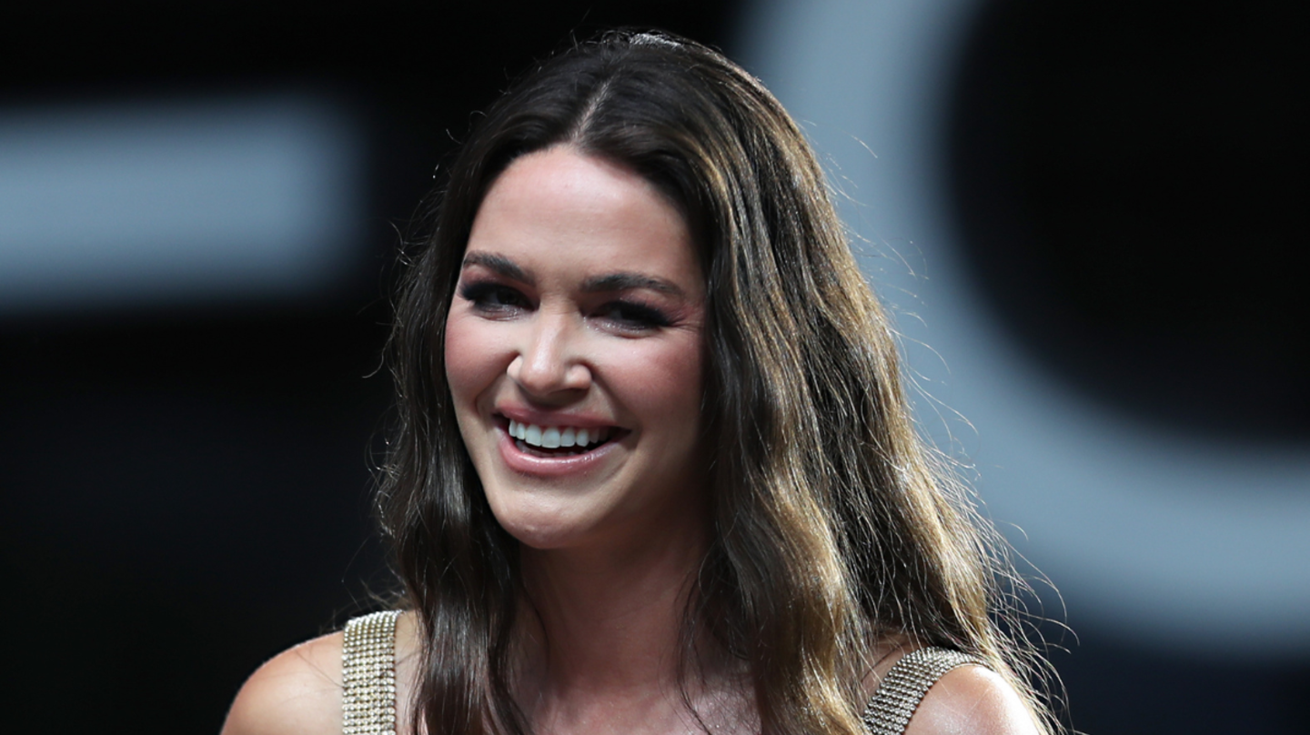 Pregnant Hannah Ellis Shares Details From Gender Reveal For Baby No. 1