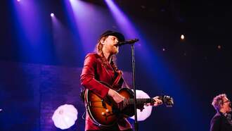 A Front-Row Experience From Anywhere: See The Lumineers Perform VR Show