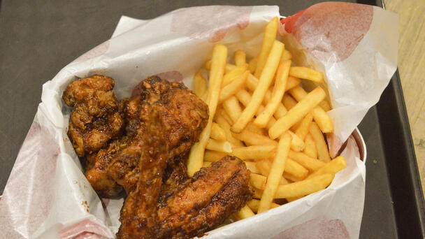 Beloved Nebraska Eatery Serves The 'Best Fried Chicken' In The State