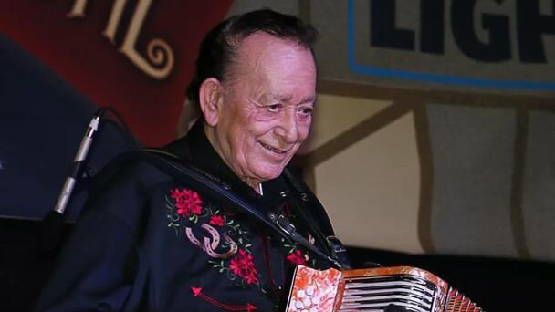 Tejano and Conjunto Legend Flaco Jiménez Passes Away at 86