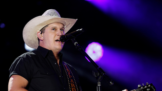 Music News - Watch Jon Pardi's 70s-Inspired, 'Breezy, Cinematic Journey' In Home State