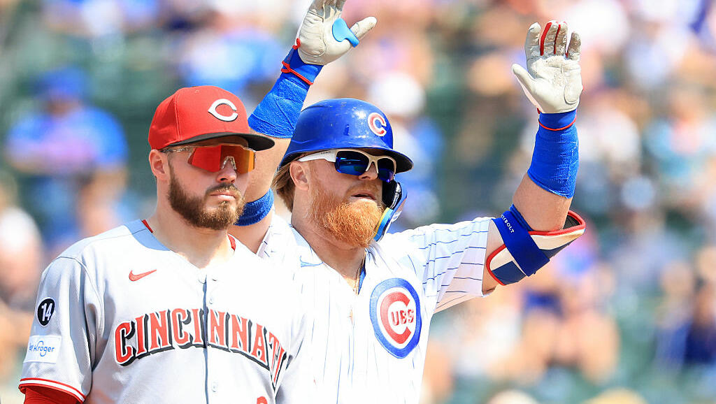 Reds fall to Cubs, settle for taking 2 of 3
