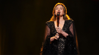 Entertainment News - Kelly Clarkson Reveals 'Private' Reason She Abruptly Canceled Latest Show