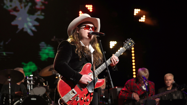Marcus King Delivers Soulful, Standing Ovation-Worthy Performance — Watch