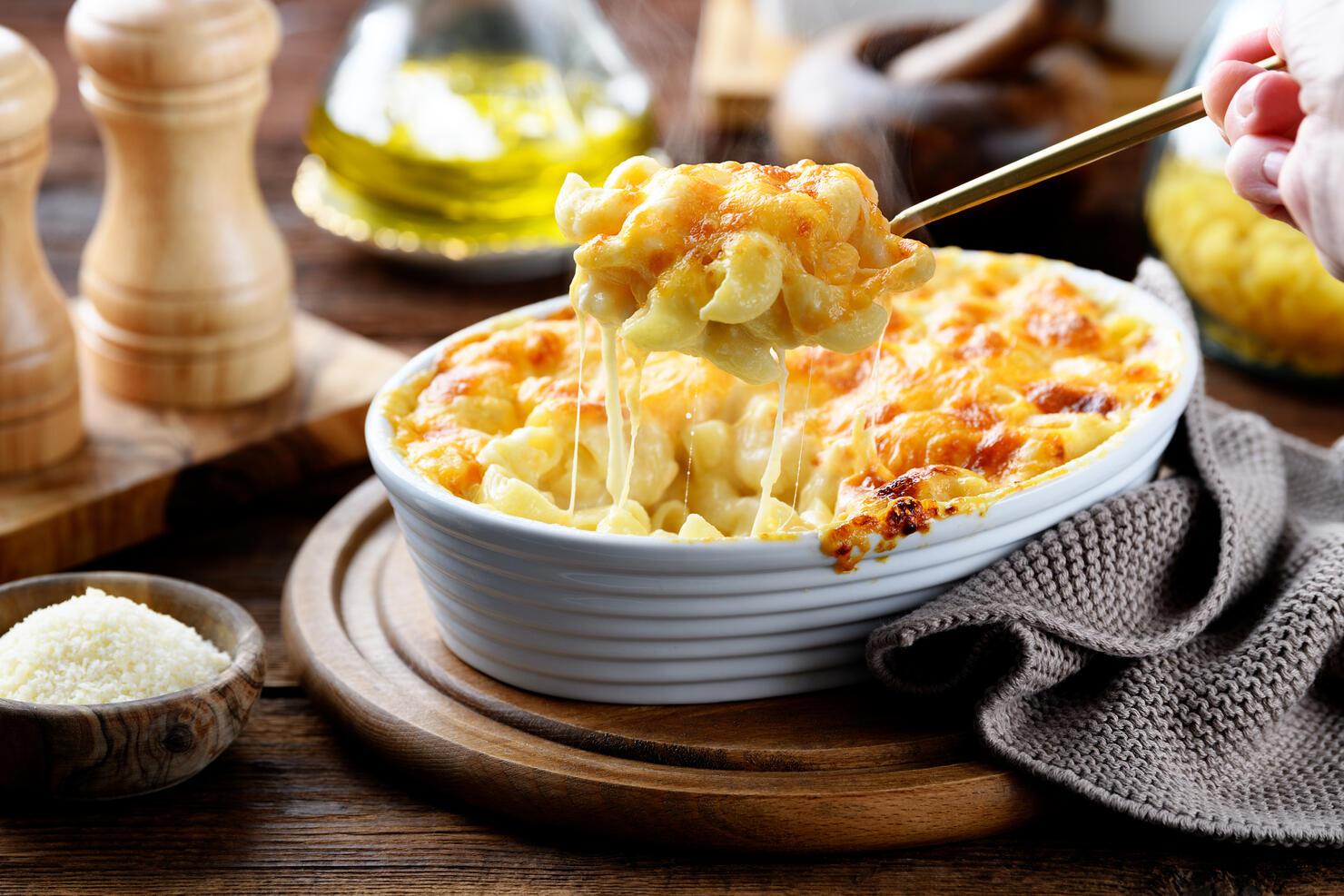 Fresh Baked Creamy Macaroni and Cheese