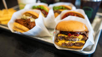 Beloved Pennsylvania Eatery Serves The 'Best Cheeseburger' In The State