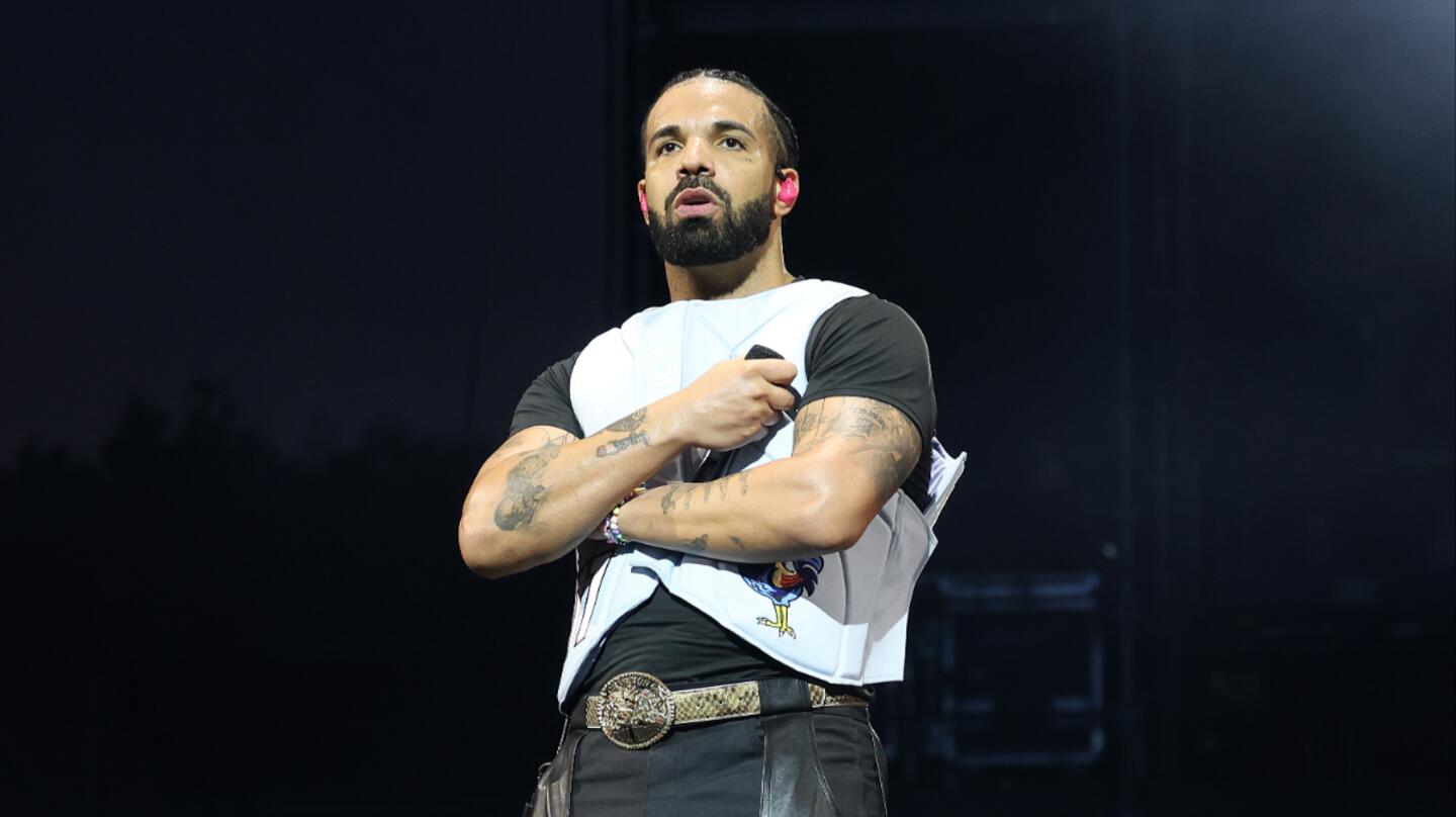 Drake Addresses Wild Rumor T.I. & Meek Mill Spread: 'Story Was For The Net'