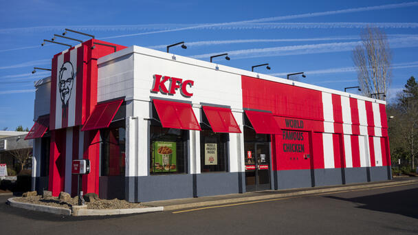 KFC Returns 2 Discontinued Menu Items Amid 'Obsessive Demand'
