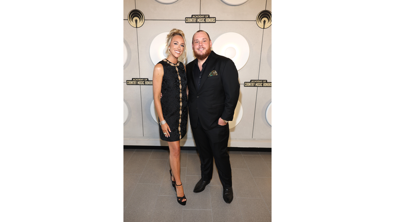 18th Academy Of Country Music Honors - Arrivals