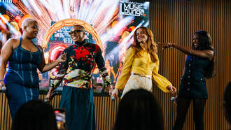 The Cast Of &Juliet SANG In Our Helpful Honda Music Lounge & Met Fans!