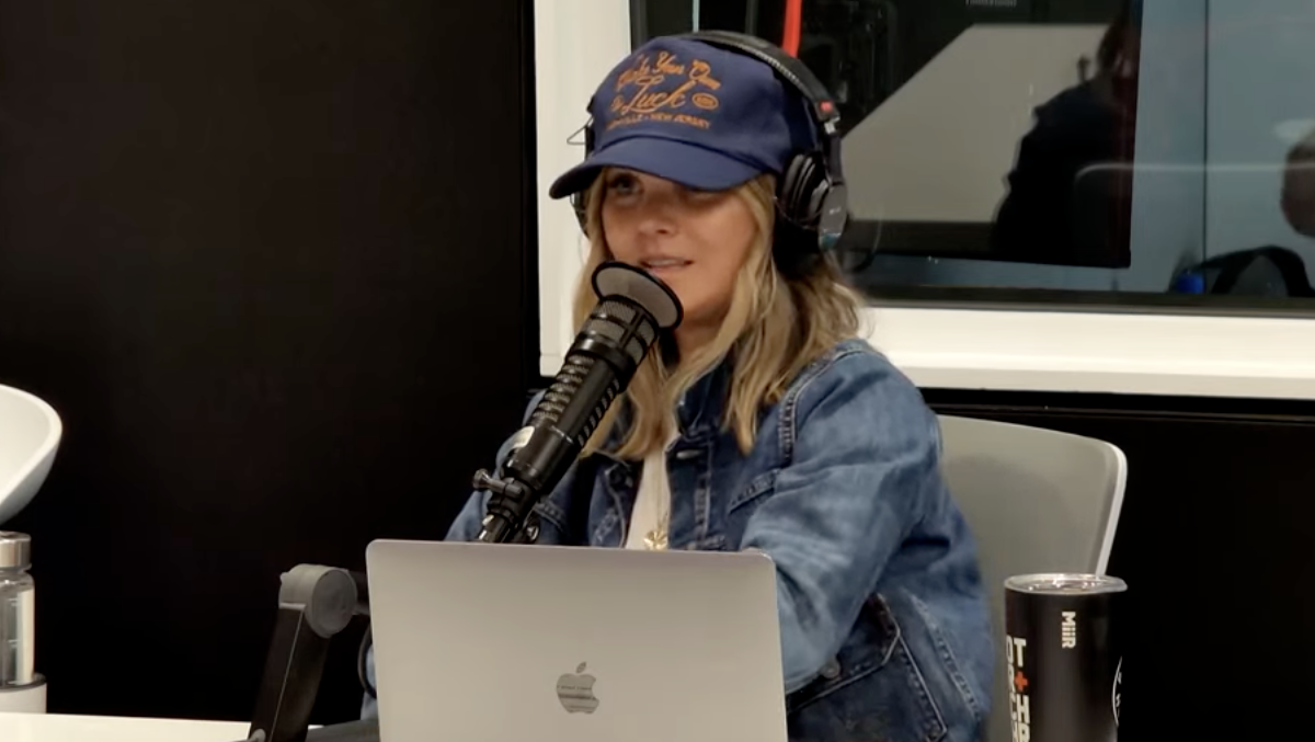 Amy Back From the Flu and Still a Hater, Now Eddie's Out Sick