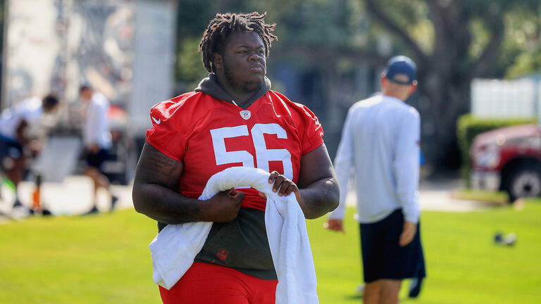 NFL: AUG 07 Tennessee Titans - Tampa Bay Buccaneers Joint Training Camp