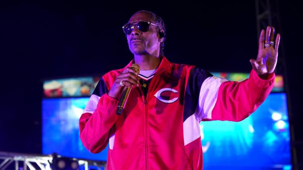 Snoop Dogg Rep Says Alleged Apology Over LGBTQ Comments In Films Is 'Fake'