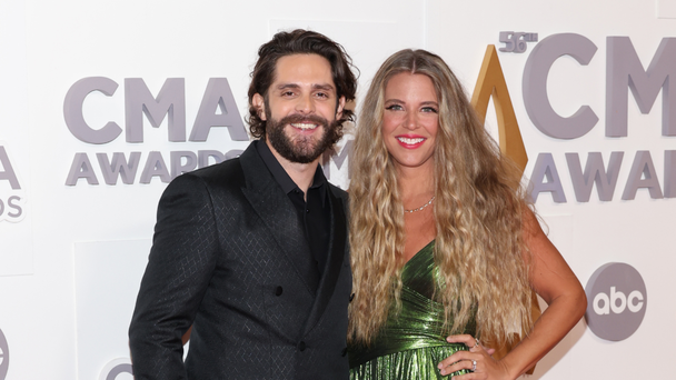 Thomas Rhett Shares New Details About Tribute To Pregnant Wife Lauren Akins