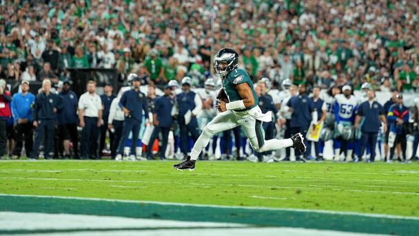NFL Kickoff Game Resumes After Hourlong Suspended