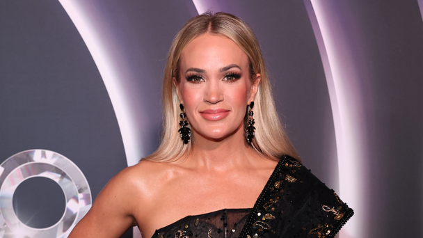 Watch Carrie Underwood Kick Off 2025 Season With Electrifying 'SNF' Theme